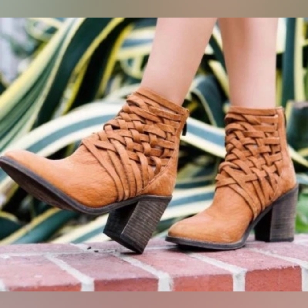 Free People Carrera Leather Tan Brown Zip Ankle Boots EU 40 US 9.5